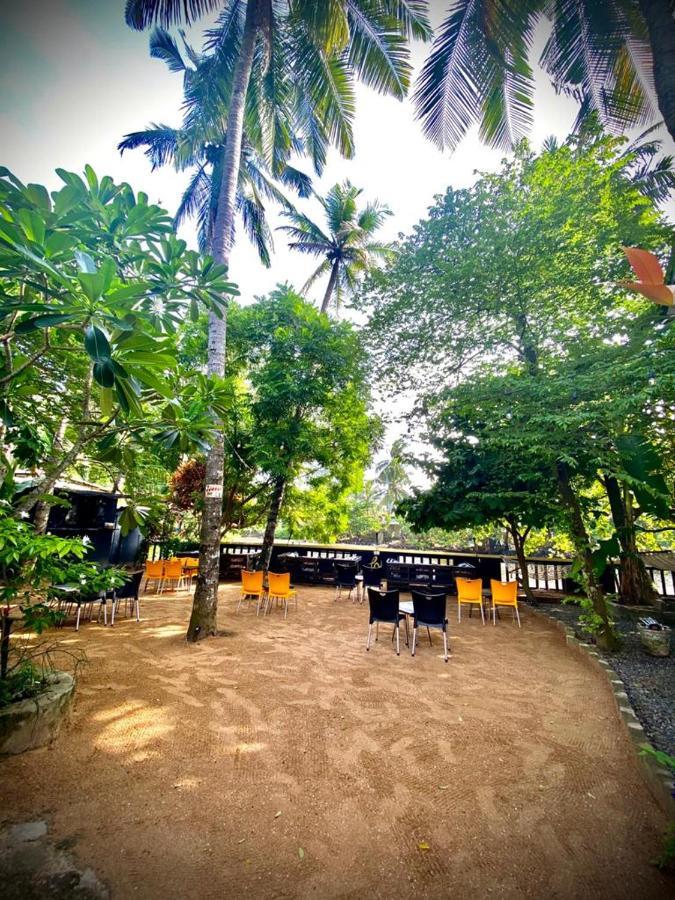 Westeros House & Hub Unawatuna Extérieur photo