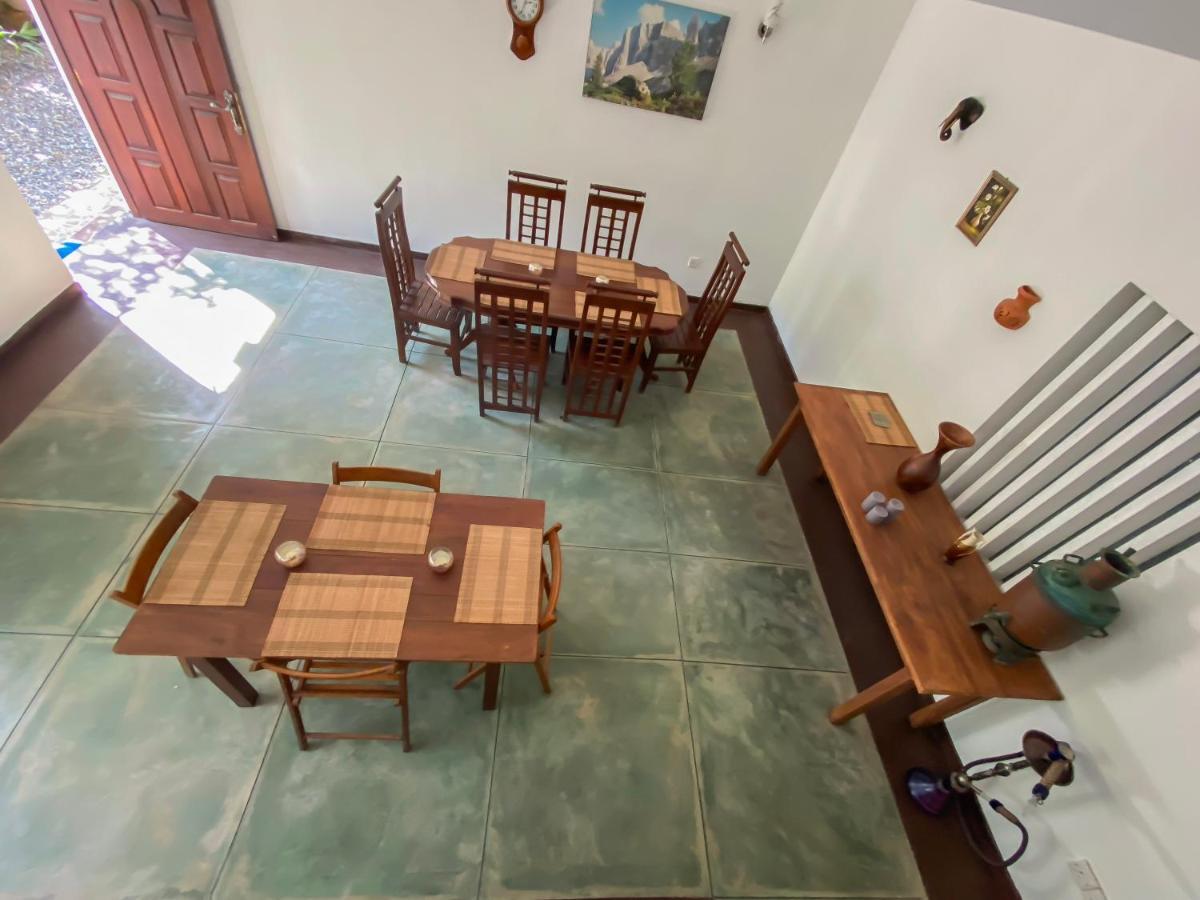 Westeros House & Hub Unawatuna Extérieur photo
